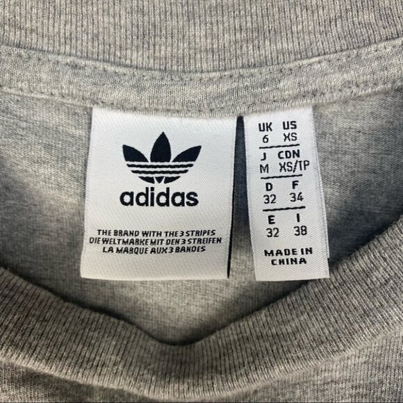 Adidas Originals | Purple Metallic Shimmer Logo Oversized Crop Tee Grey - Picture 7 of 7